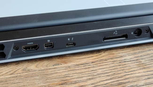 测试Alienware m17 R3:散热好一切皆王道