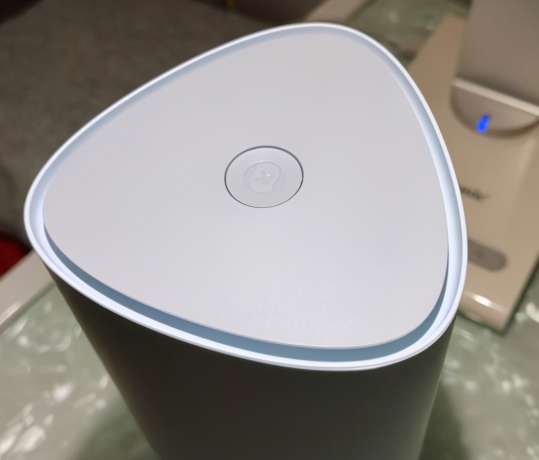 360天穹V6路由器:悄然覆盖全屋