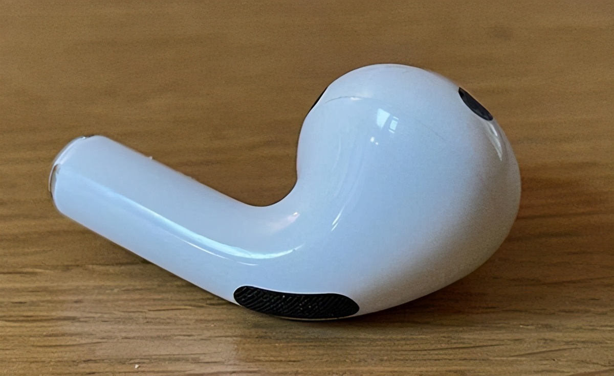 钱包一紧,新一代苹果AirPods外形曝光
