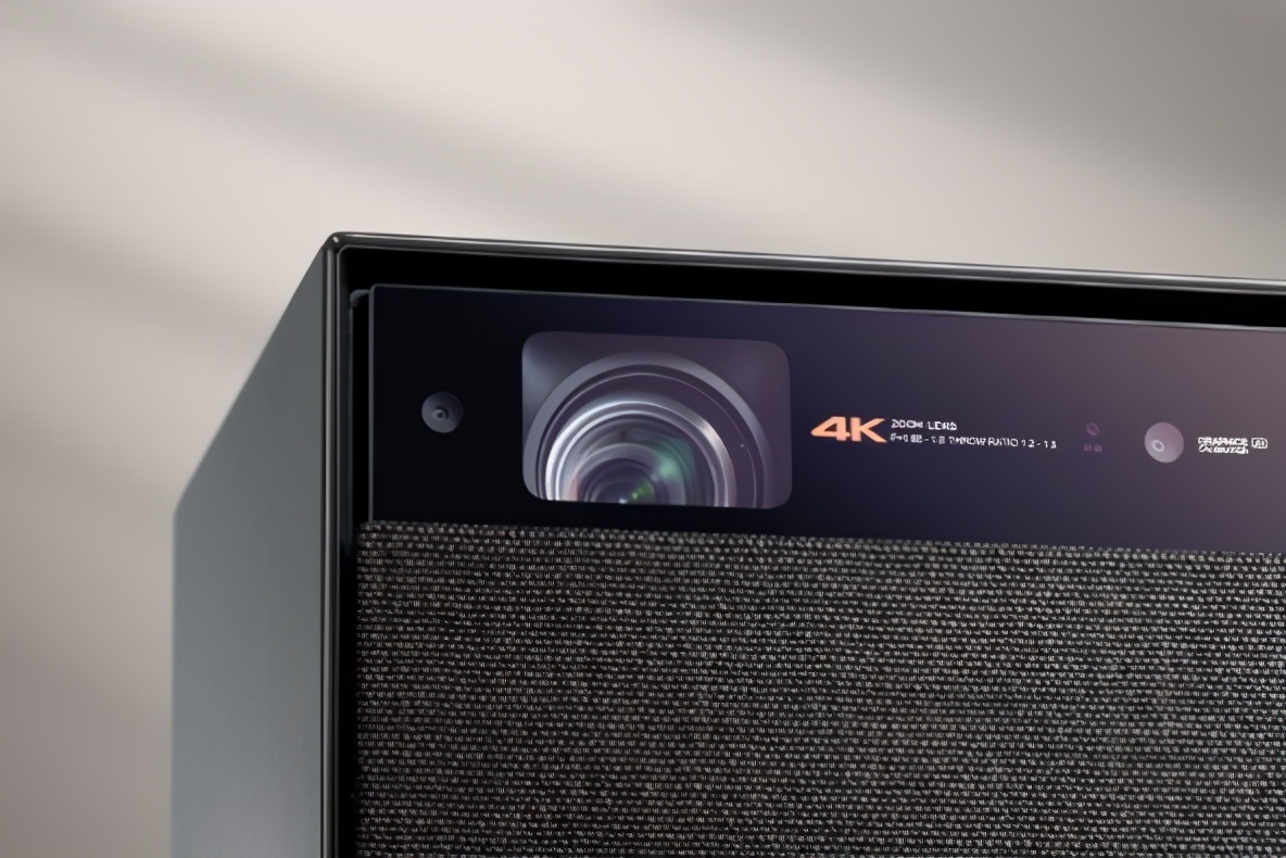 极米再推RS系列4K新品,保时捷设计版5月中发售