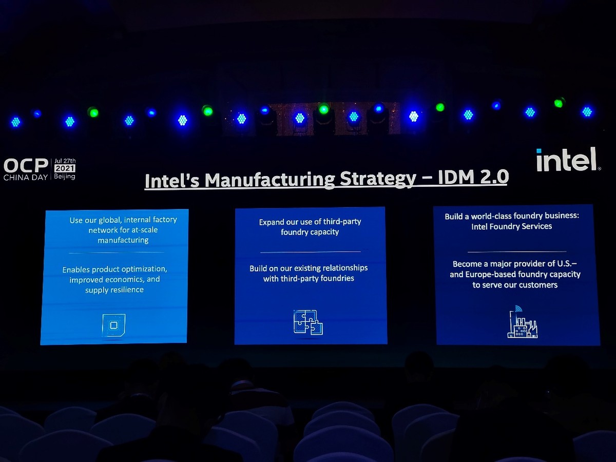 英特尔公布未来四年IDM 2.0布局,携手AWS、高通开启埃米芯片时代