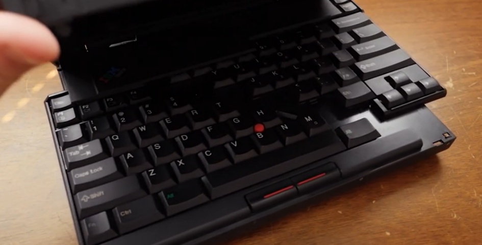 又见ThinkPad蝴蝶机设计?这次是MacBook Pro