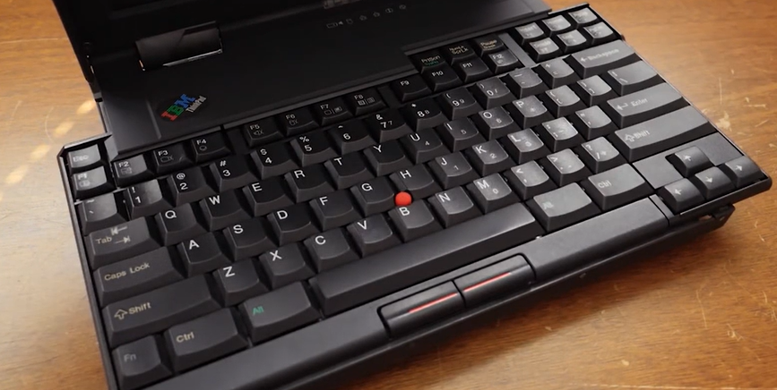 又见ThinkPad蝴蝶机设计?这次是MacBook Pro